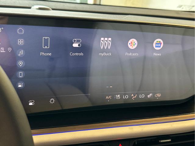 2024 Buick Envision Vehicle Photo in RED SPRINGS, NC 28377-1640