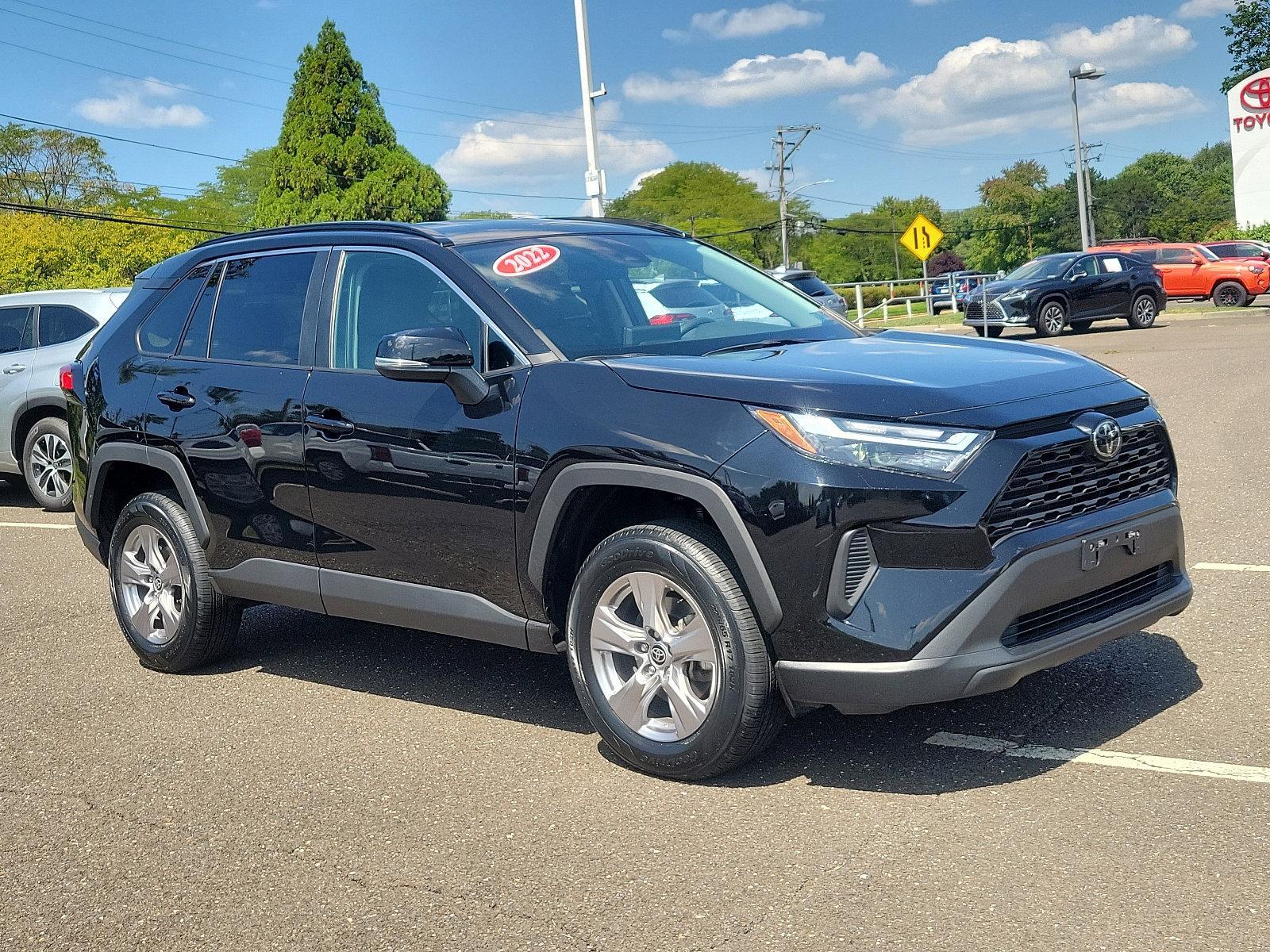 2022 Toyota RAV4 Vehicle Photo in Trevose, PA 19053