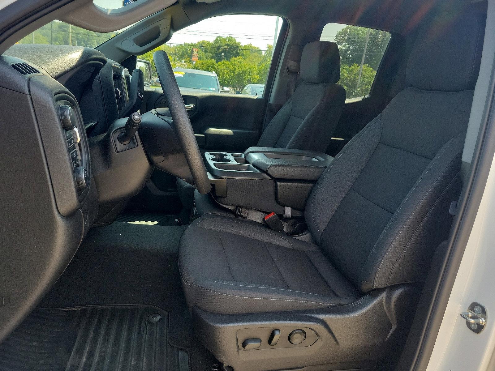 2023 Chevrolet Silverado 1500 Vehicle Photo in BETHLEHEM, PA 18017-9401