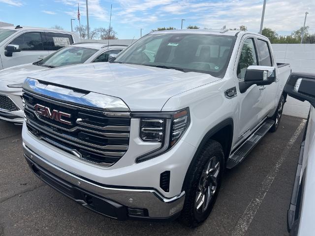 2024 GMC Sierra 1500 Vehicle Photo in GOODYEAR, AZ 85338-1310