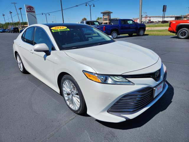 2018 Toyota Camry Vehicle Photo in MONROE, WI 53566-1050