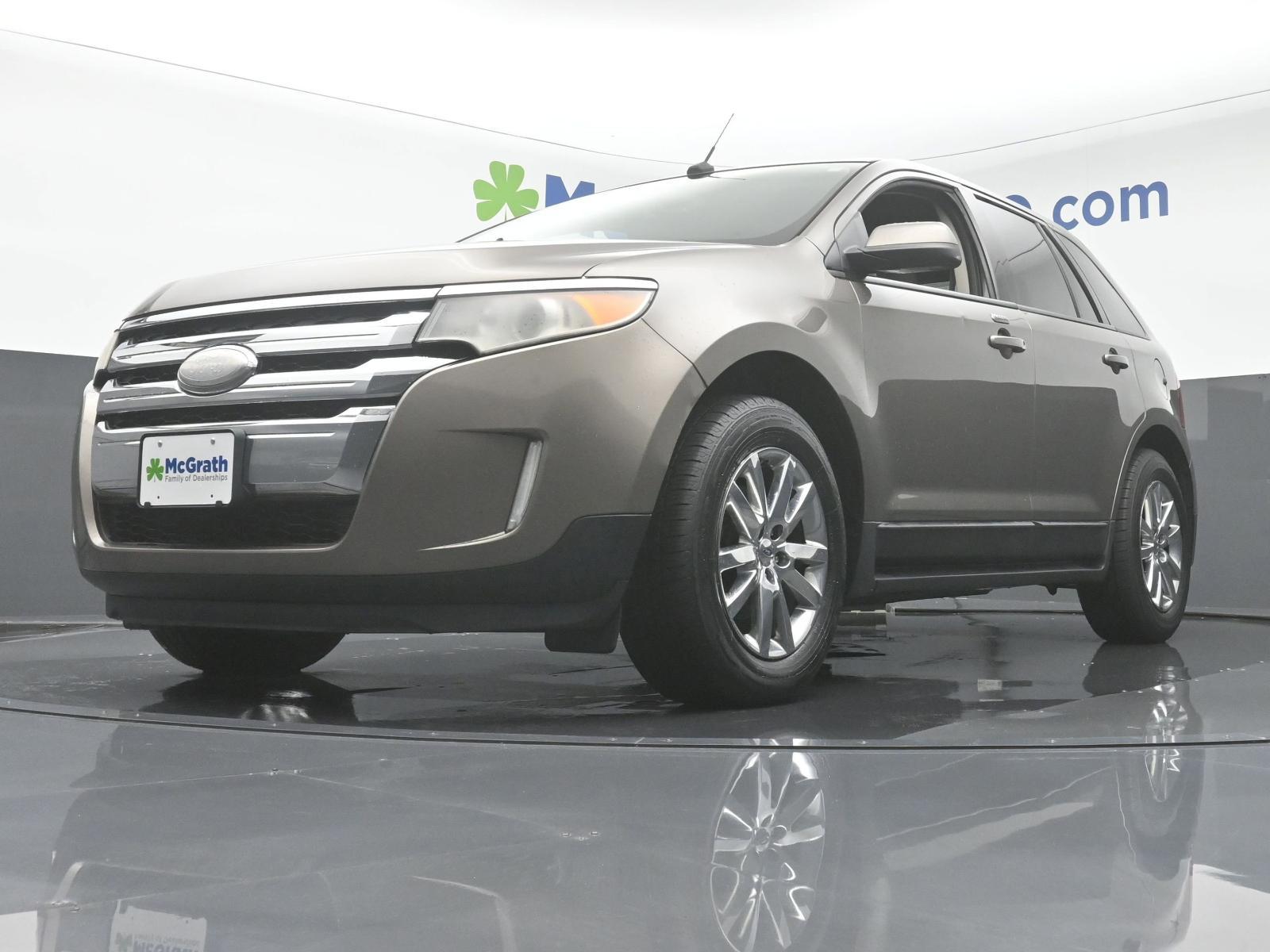 2012 Ford Edge Vehicle Photo in Cedar Rapids, IA 52402