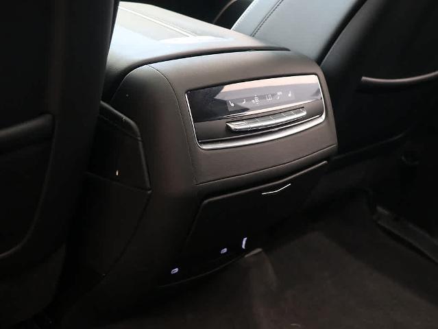 2023 Cadillac Escalade Vehicle Photo in LIBERTYVILLE, IL 60048-3287