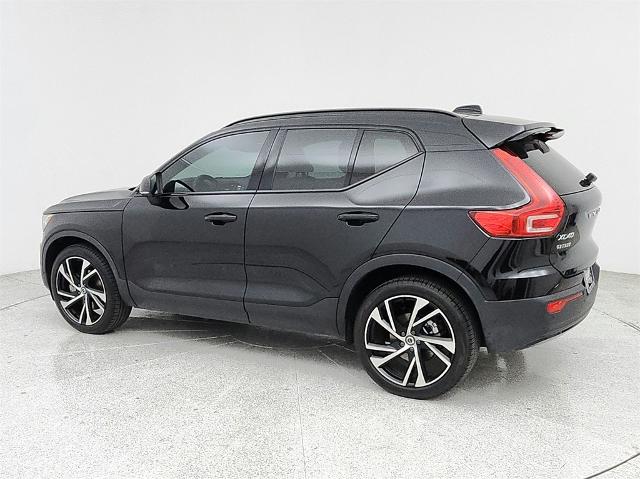 2022 Volvo XC40 Vehicle Photo in Grapevine, TX 76051