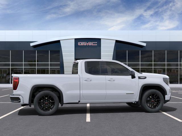 2025 GMC Sierra 1500 Vehicle Photo in GLENSHAW, PA 15116-1739