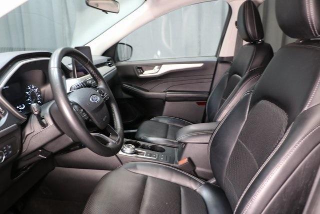 2022 Ford Escape Vehicle Photo in Salem, OR 97301