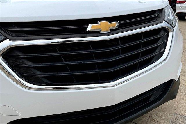 2021 Chevrolet Equinox Vehicle Photo in TOPEKA, KS 66609-0000