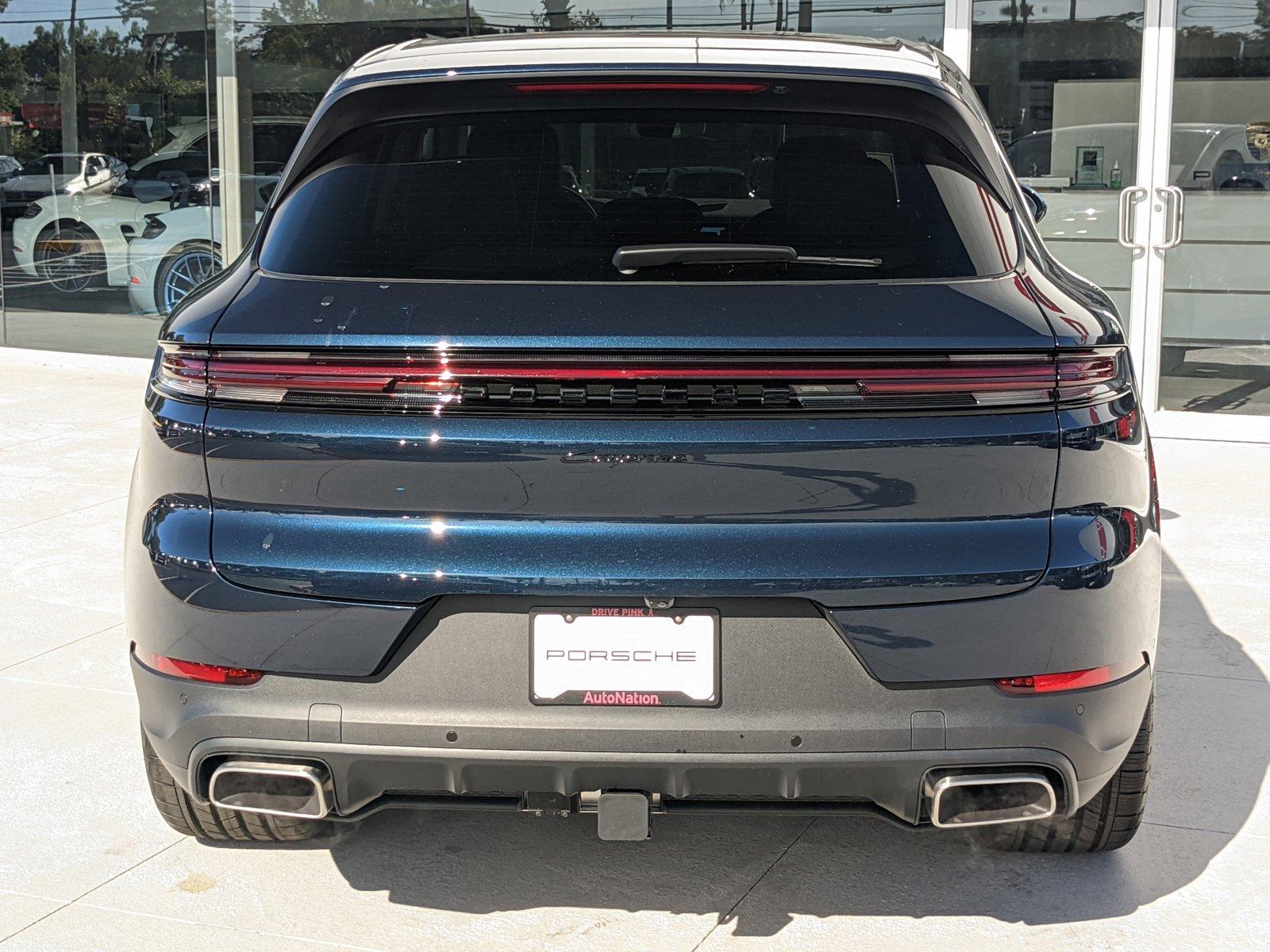 2024 Porsche Cayenne Vehicle Photo in Maitland, FL 32751