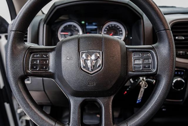 2023 Ram 1500 Classic Vehicle Photo in Akron, OH 44312