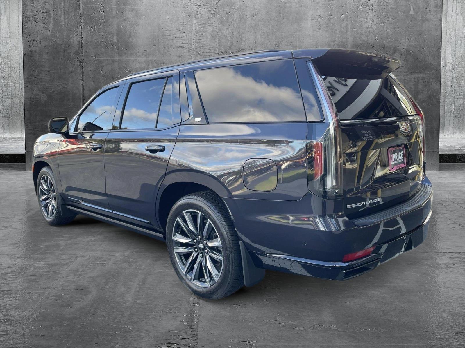 2024 Cadillac Escalade Vehicle Photo in WEST PALM BEACH, FL 33407-3296