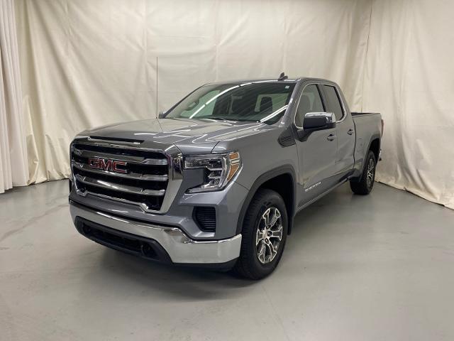 Used 2020 GMC Sierra 1500 SLE with VIN 1GTR9BEK6LZ165103 for sale in Fremont, MI