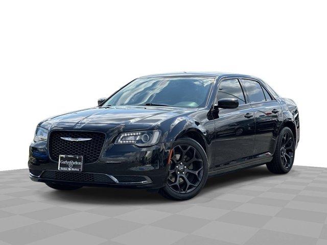 2019 Chrysler 300 Vehicle Photo in TEMPLE, TX 76504-3447