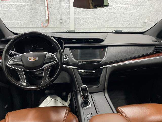 2019 Cadillac XT5 Vehicle Photo in ROGERS, MN 55374-9422