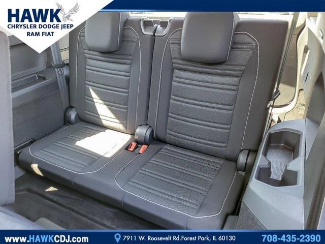 2024 Volkswagen Tiguan Vehicle Photo in Plainfield, IL 60586