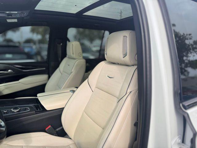 2021 Cadillac Escalade Vehicle Photo in DELRAY BEACH, FL 33483-3294