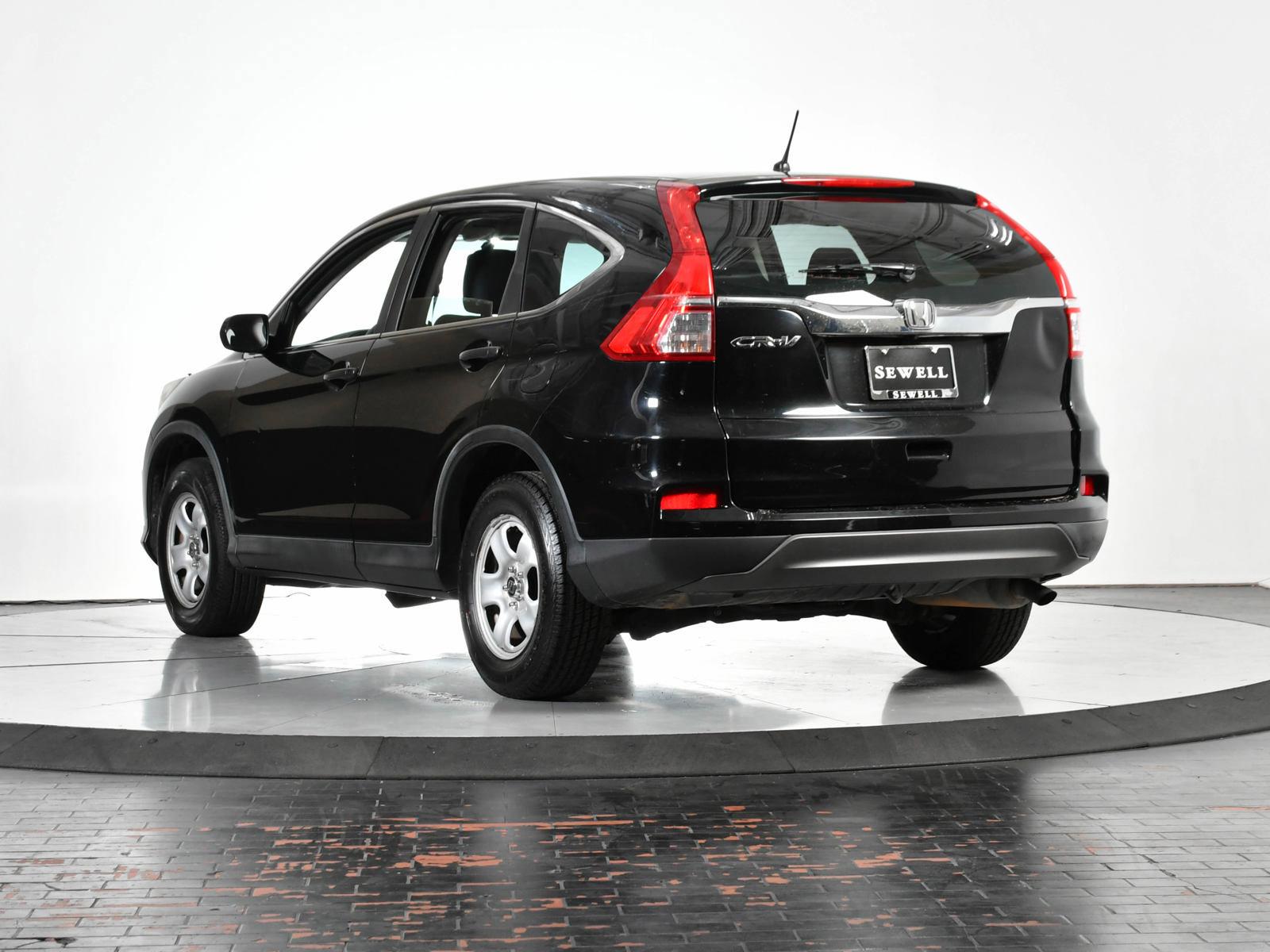 2015 Honda CR-V Vehicle Photo in DALLAS, TX 75235