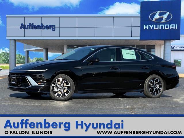 Select 2025 Hyundai SONATA