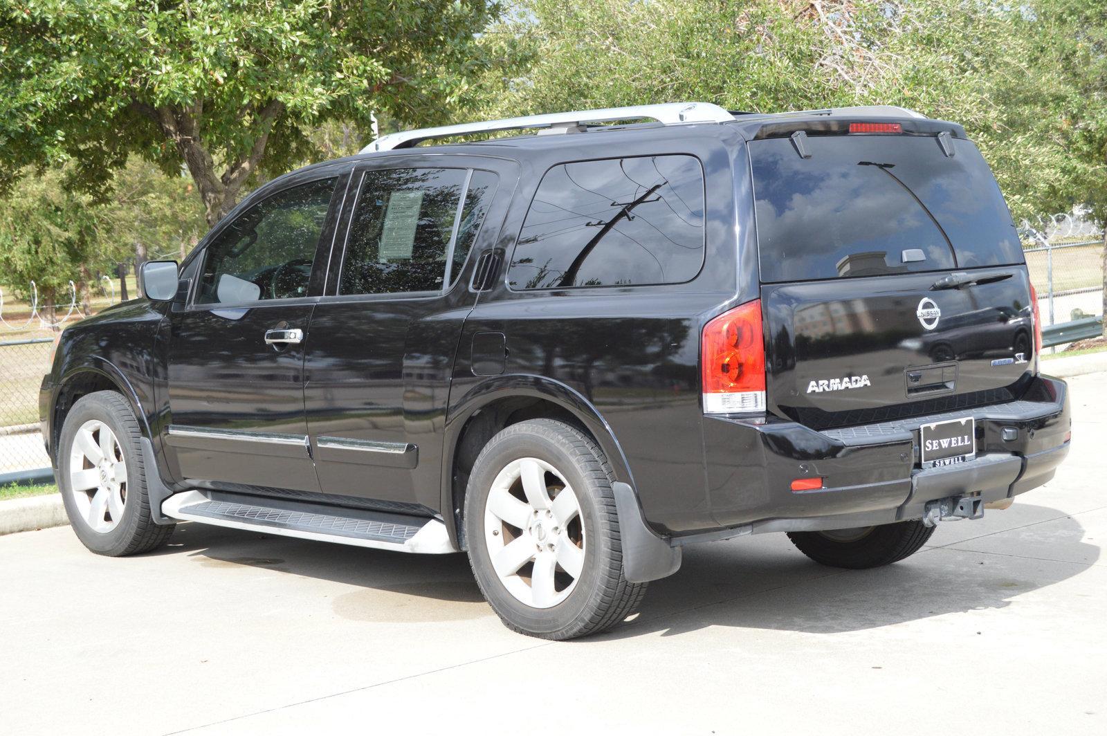 2014 Nissan Armada Vehicle Photo in Houston, TX 77090