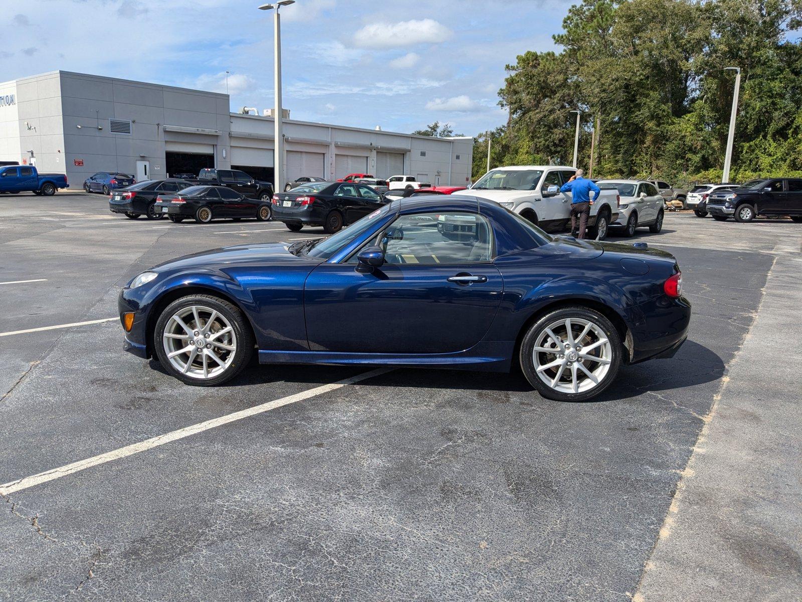 2012 Mazda MX-5 Miata Vehicle Photo in Panama City, FL 32401