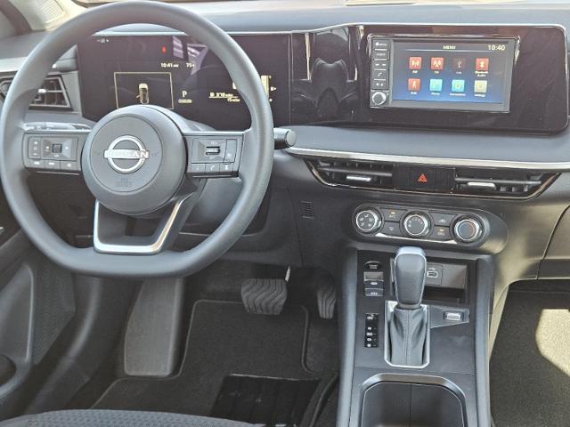 2025 Nissan Kicks Vehicle Photo in Denison, TX 75020