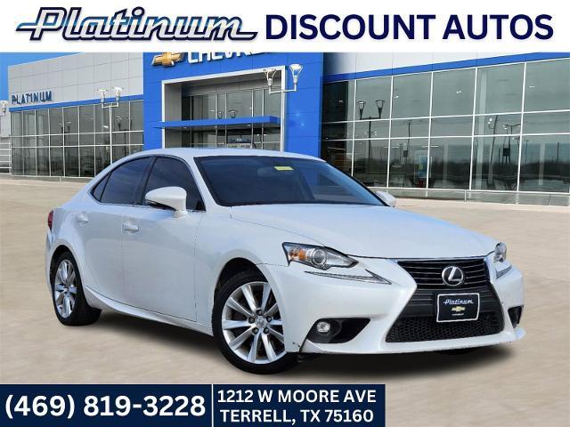 2016 Lexus IS 200t Vehicle Photo in TERRELL, TX 75160-3007