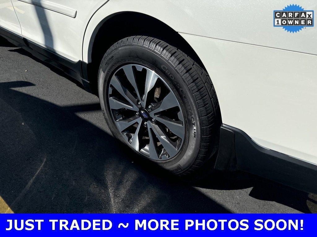 2016 Subaru Outback Vehicle Photo in Saint Charles, IL 60174