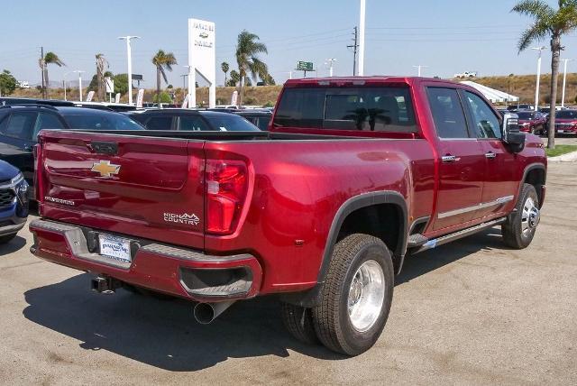 2025 Chevrolet Silverado 3500 HD Vehicle Photo in VENTURA, CA 93003-8585