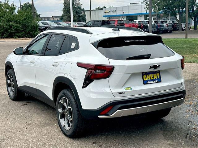 2025 Chevrolet Trax Vehicle Photo in GREELEY, CO 80634-4125