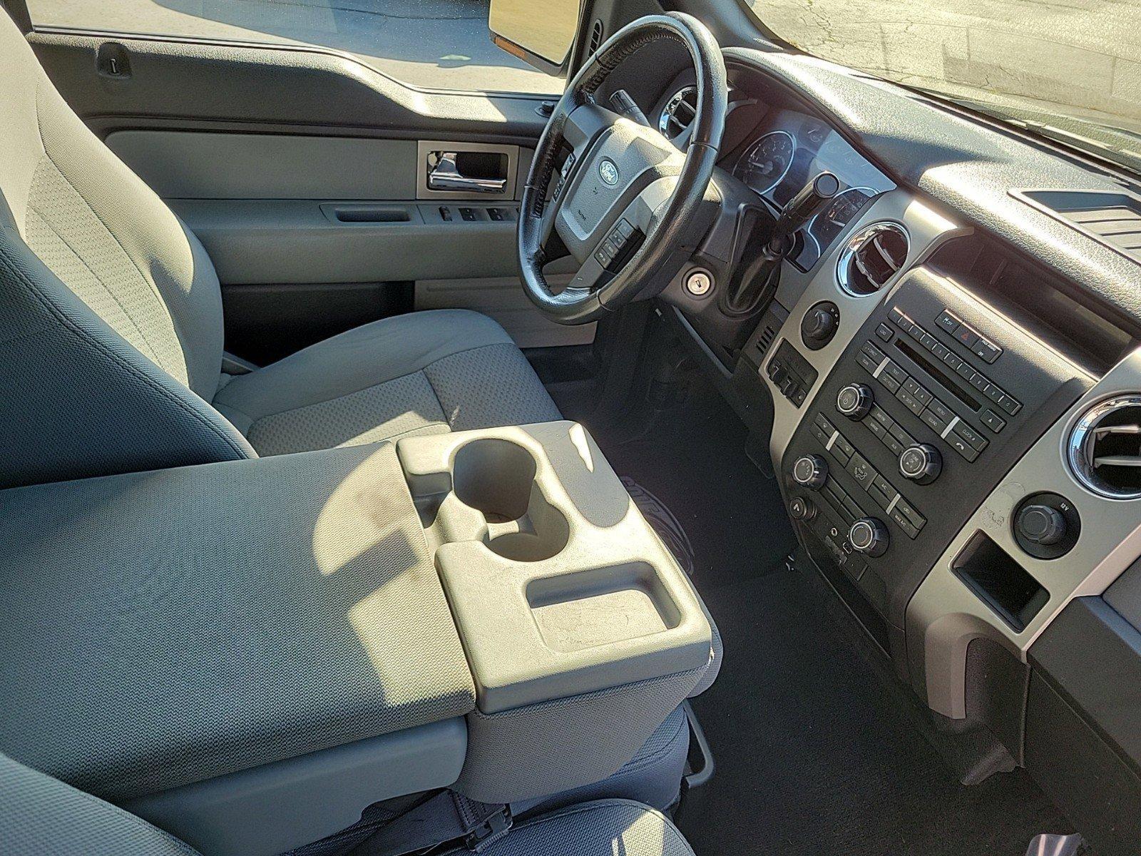 2011 Ford F-150 Vehicle Photo in Plainfield, IL 60586