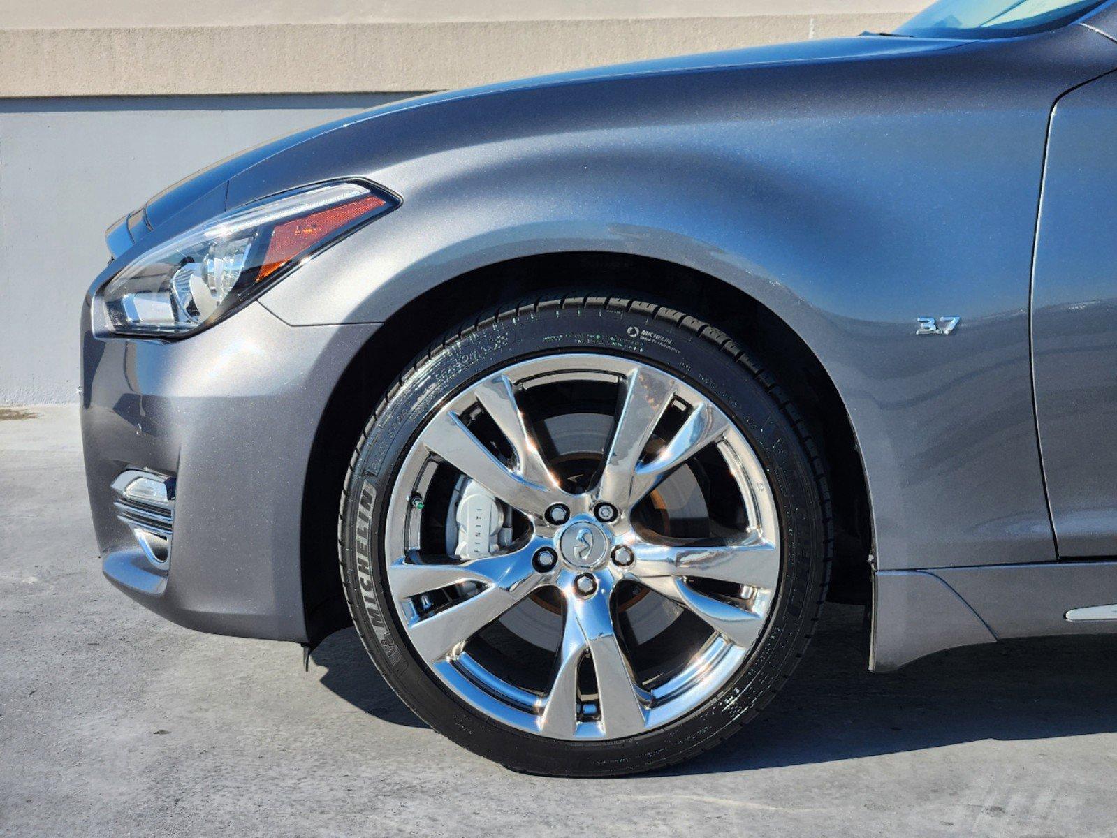 2016 INFINITI Q70L Vehicle Photo in DALLAS, TX 75209