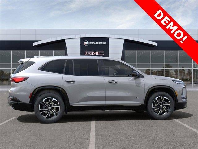 2025 Buick Enclave Vehicle Photo in JACKSON, MI 49202-1834