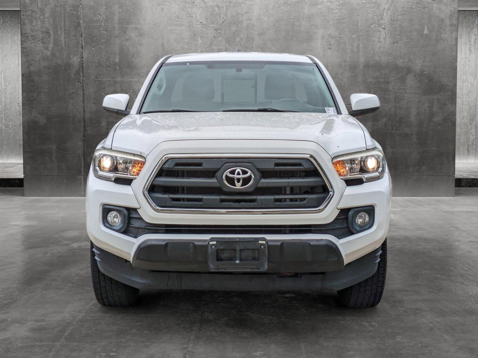 2017 Toyota Tacoma Vehicle Photo in Coconut Creek, FL 33073