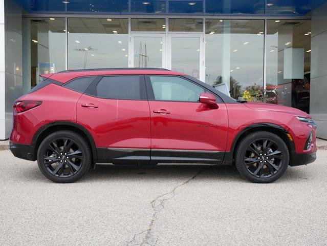 2021 Chevrolet Blazer Vehicle Photo in MAPLEWOOD, MN 55119-4794