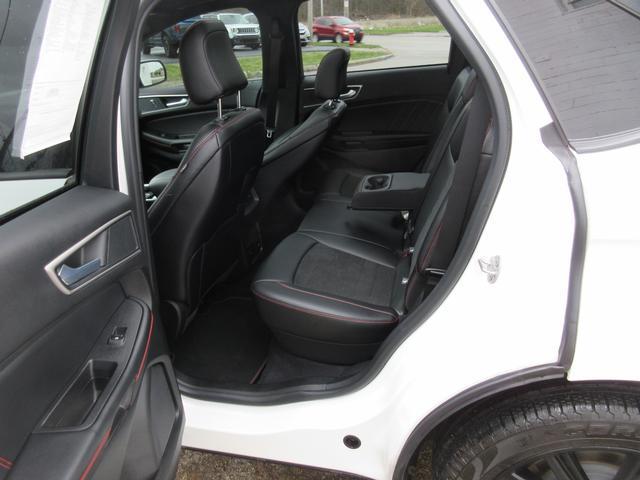 2023 Ford Edge Vehicle Photo in ELYRIA, OH 44035-6349