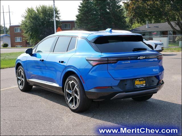 2024 Chevrolet Equinox EV Vehicle Photo in MAPLEWOOD, MN 55119-4794