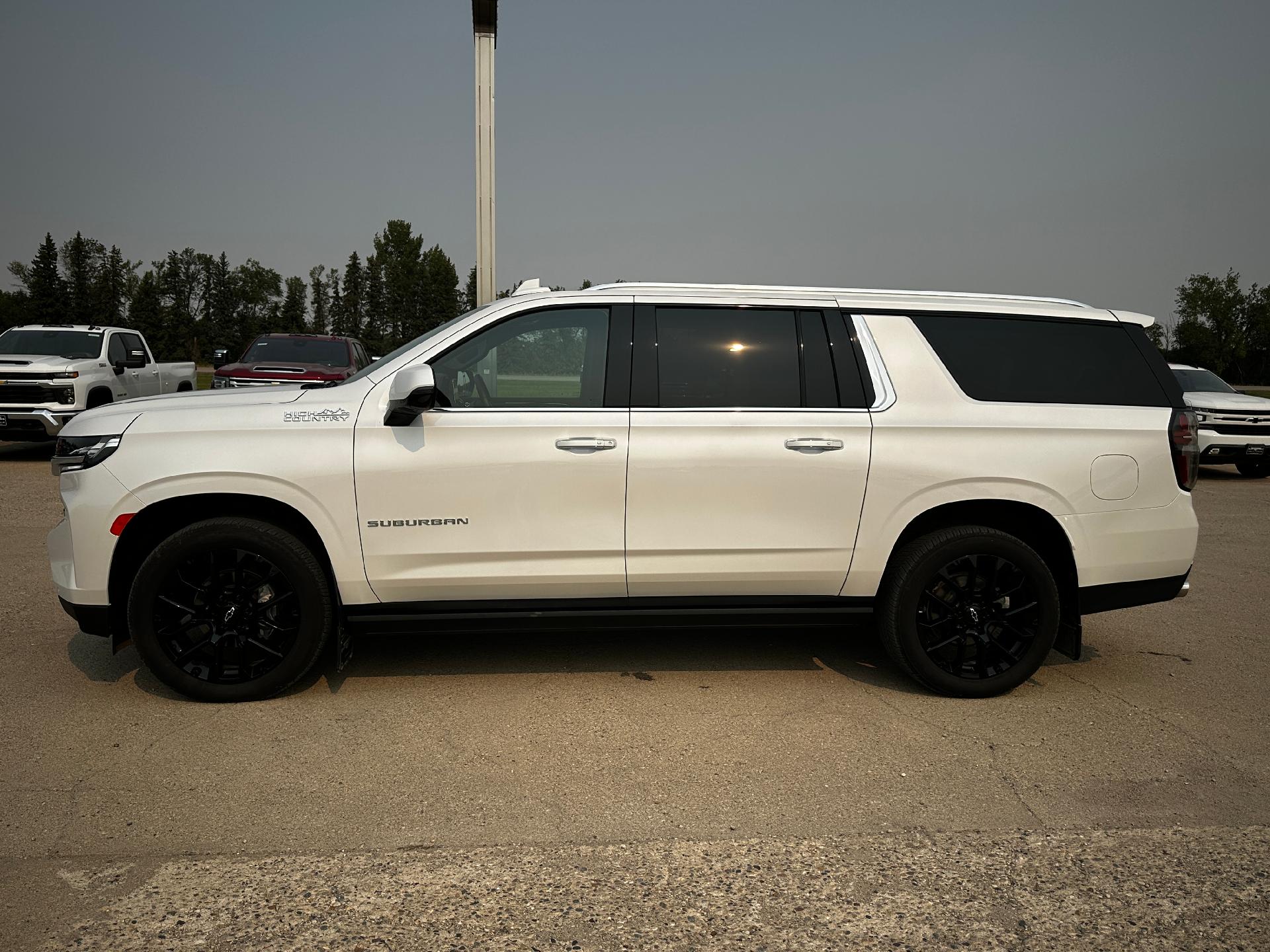 Used 2023 Chevrolet Suburban High Country with VIN 1GNSKGKL5PR189812 for sale in Langdon, ND