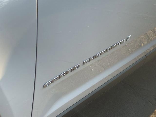 2021 Jeep Grand Cherokee L Vehicle Photo in GOODYEAR, AZ 85338-1310