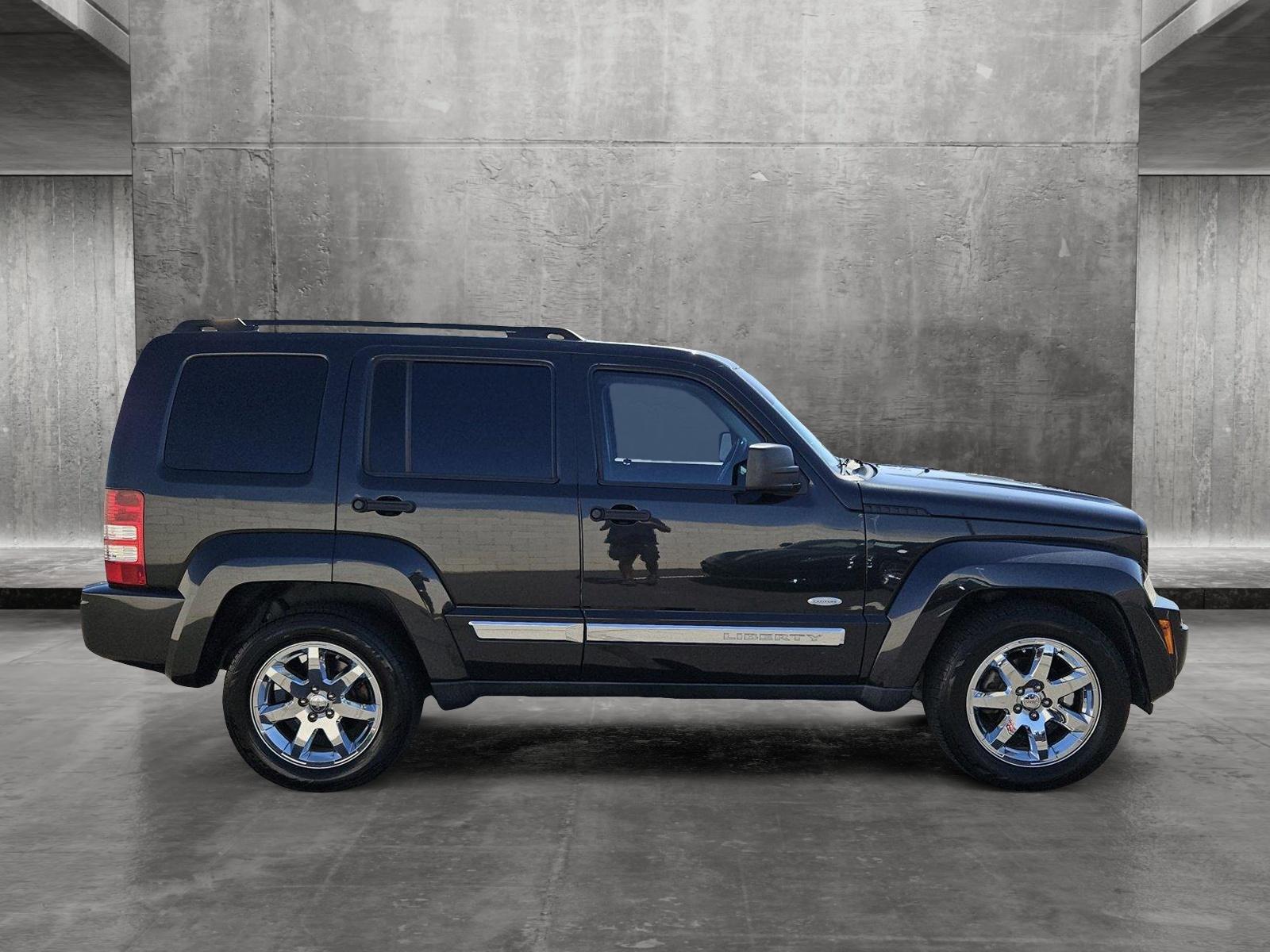 2012 Jeep Liberty Vehicle Photo in GILBERT, AZ 85297-0446