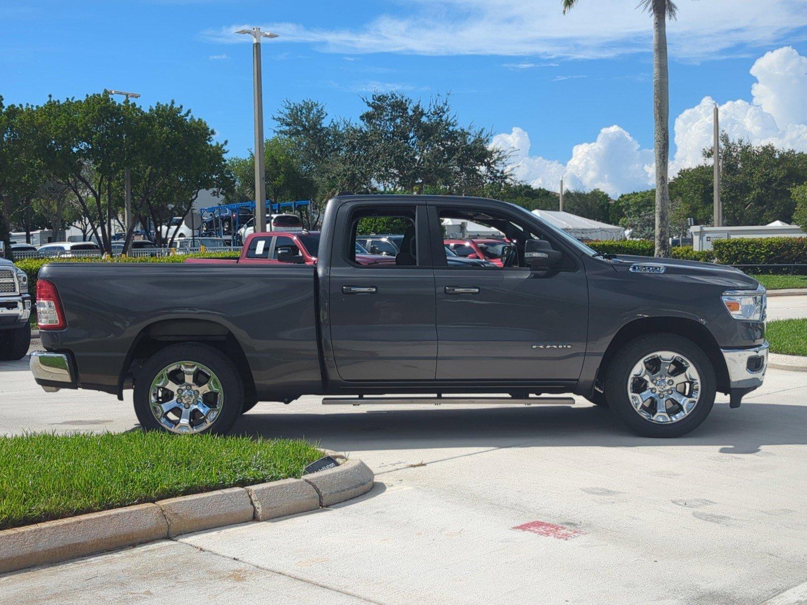 2019 Ram 1500 Vehicle Photo in Pembroke Pines, FL 33027