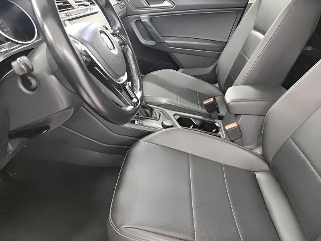 2019 Volkswagen Tiguan Vehicle Photo in APPLETON, WI 54914-4656