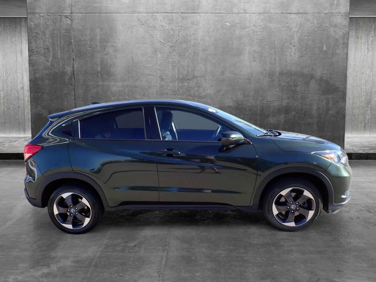 2018 Honda HR-V Vehicle Photo in DENVER, CO 80221-3610