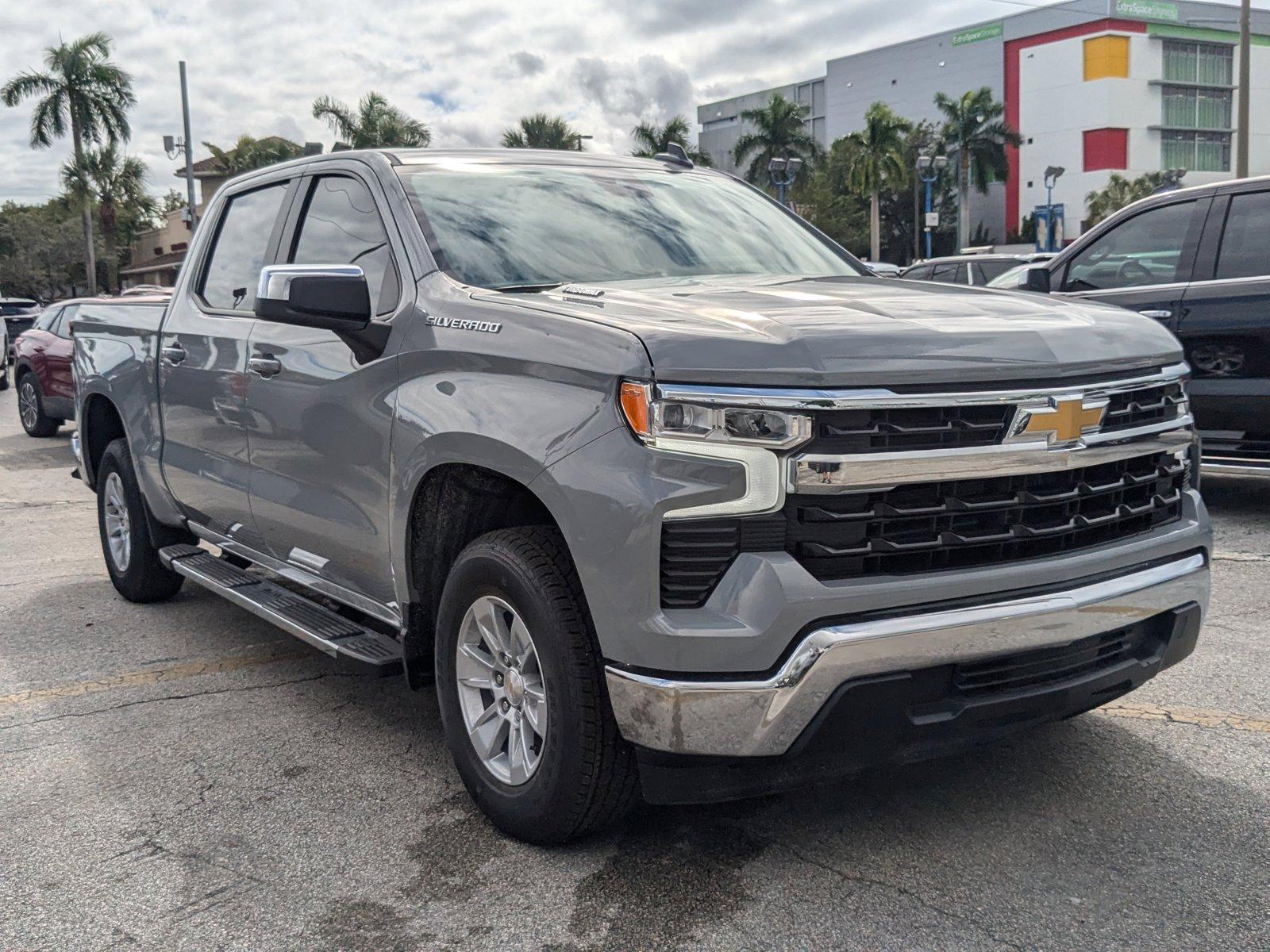 2024 Chevrolet Silverado 1500 Vehicle Photo in MIAMI, FL 33134-2699