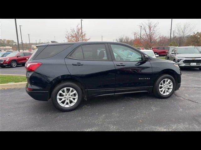 Used 2020 Chevrolet Equinox LS with VIN 3GNAXHEV4LS632569 for sale in Fenton, MO