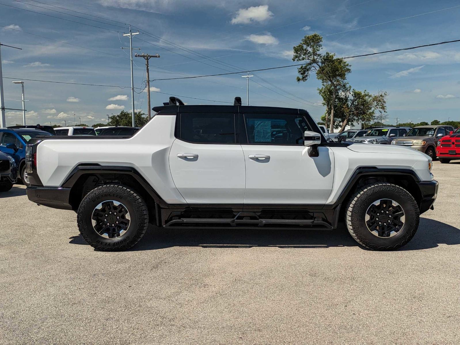 2022 GMC HUMMER EV Vehicle Photo in Seguin, TX 78155