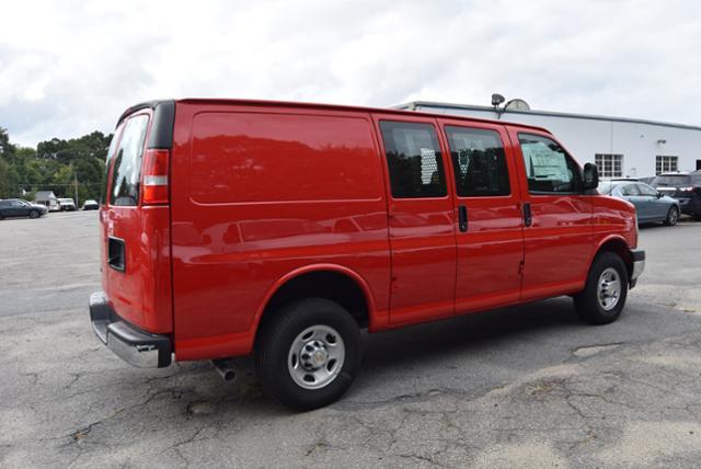 2024 Chevrolet Express Cargo 2500 Vehicle Photo in WHITMAN, MA 02382-1041