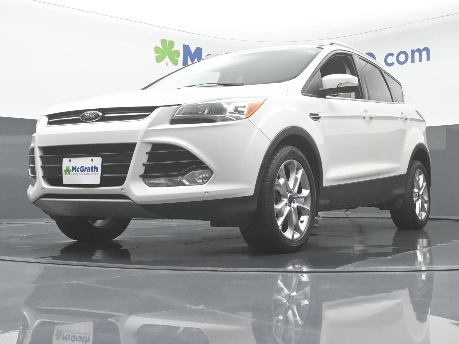 2014 Ford Escape Vehicle Photo in Cedar Rapids, IA 52402