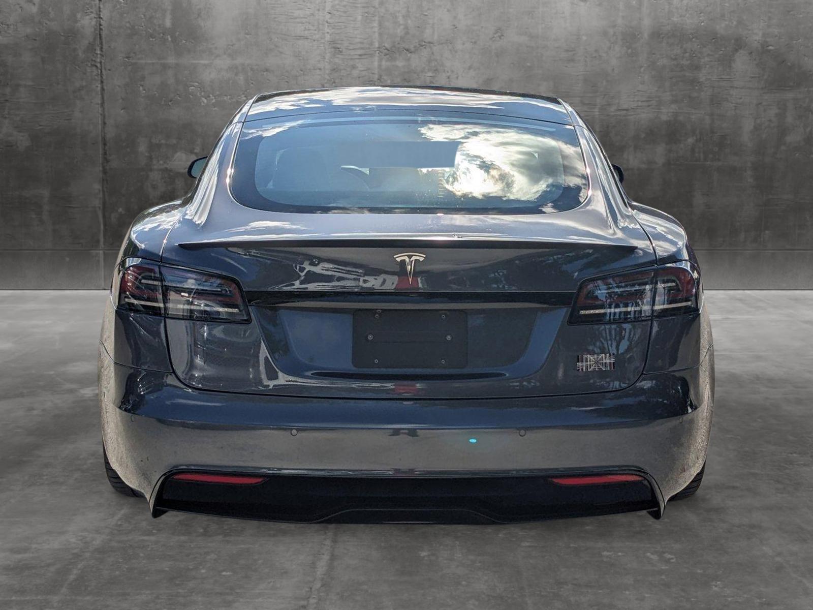 2022 Tesla Model S Vehicle Photo in GREENACRES, FL 33463-3207