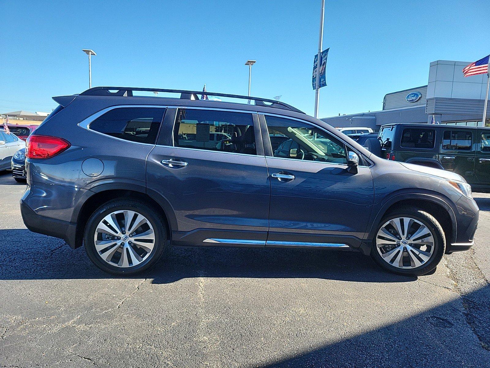 2020 Subaru Ascent Vehicle Photo in Plainfield, IL 60586