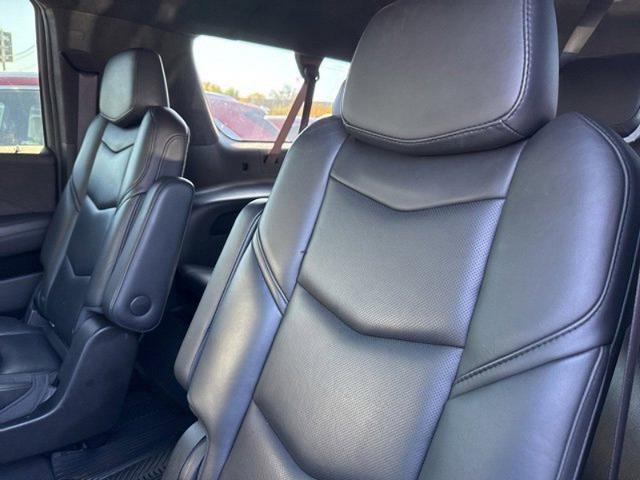 2017 Cadillac Escalade ESV Vehicle Photo in TREVOSE, PA 19053-4984