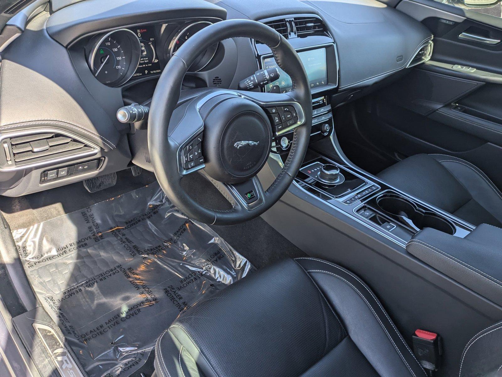 2017 Jaguar XE Vehicle Photo in Sarasota, FL 34231